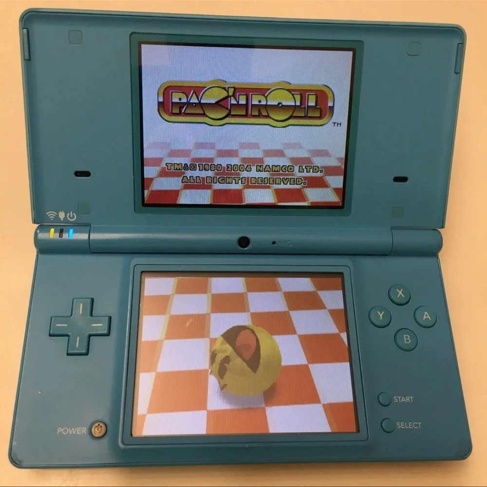 Nintendo DSI R4 DS Game Bundle